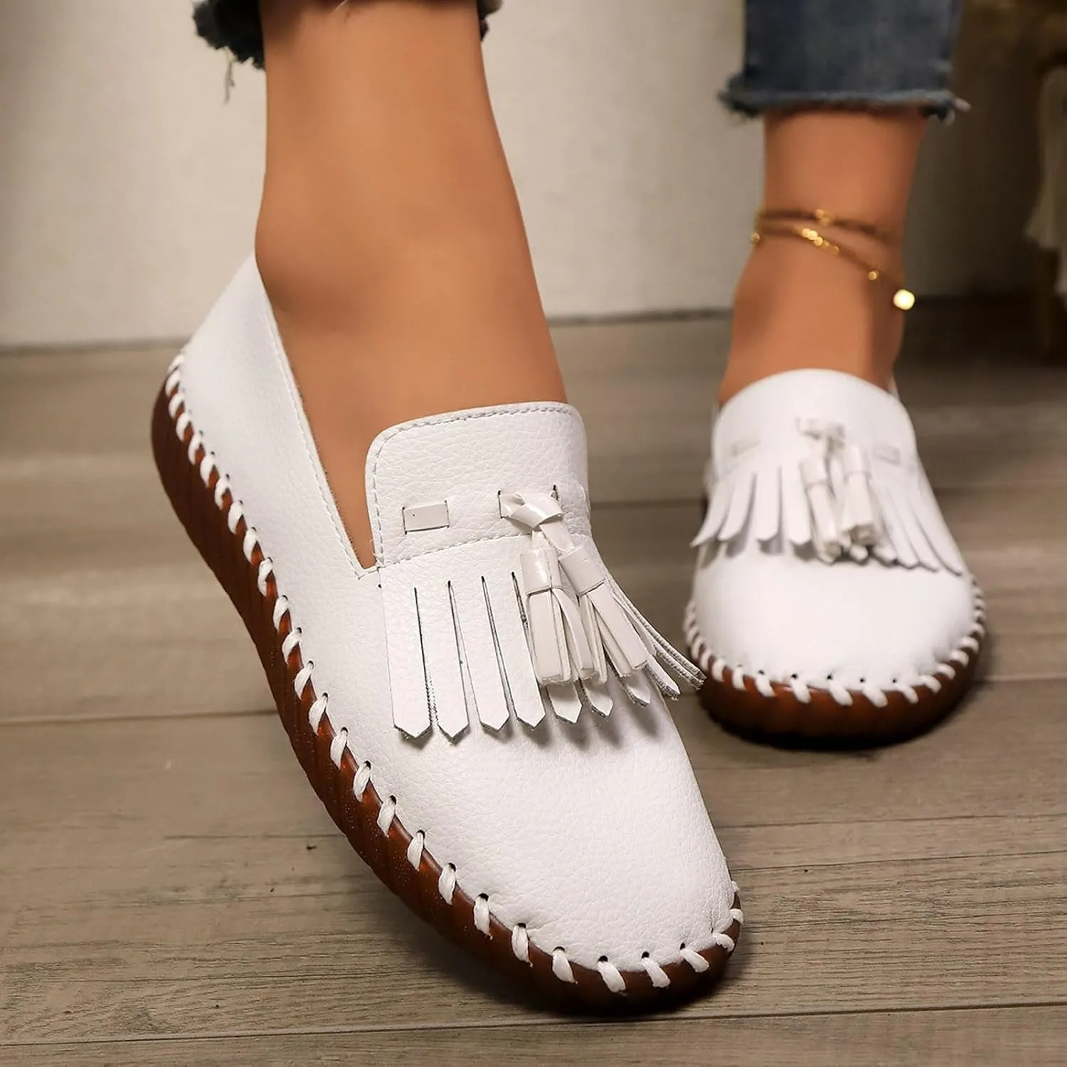 2025 Women's Loafers Orthopedic Casual Tassel Breathable Orthopedic Flat Sneakers Comfortable Low-Top Non Slip Lightweight Memory Foam Boat Round Toe Ladies Casual Shoes for Gym Travel Daily Wear