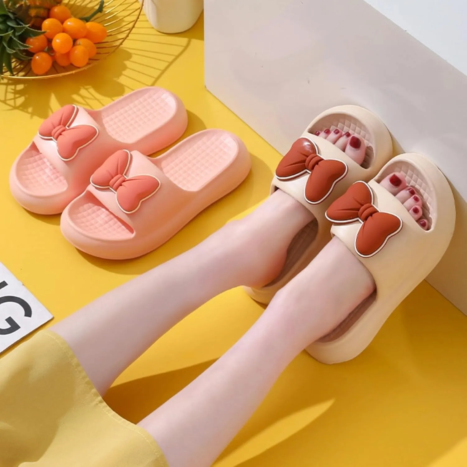 Beach Sandals Bow Tie Slides Slippers for Women Summer Sandals Non Slip Fashion Shower Slippers with Bows Open Toe Slides Thick Sole Home Shoes Bathroom Slippers