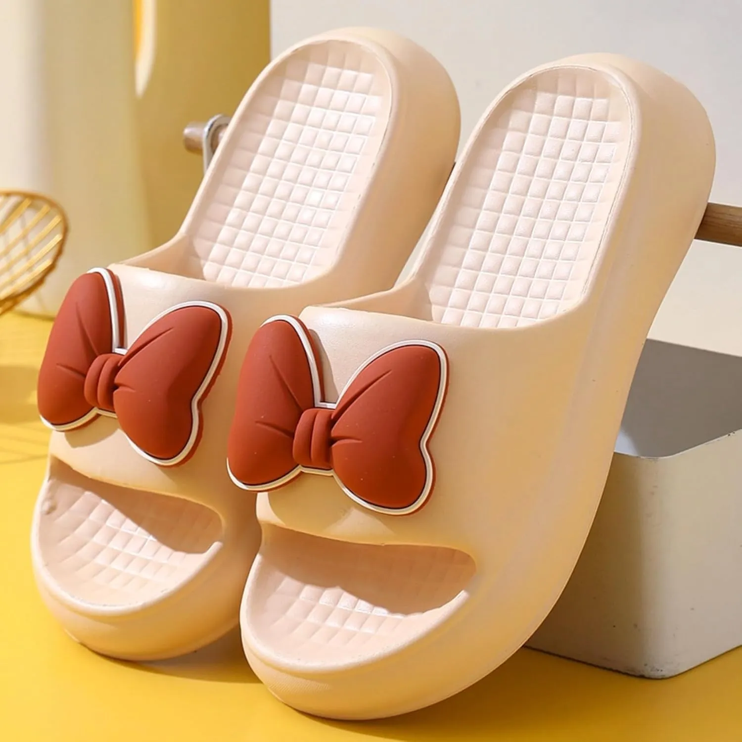 Beach Sandals Bow Tie Slides Slippers for Women Summer Sandals Non Slip Fashion Shower Slippers with Bows Open Toe Slides Thick Sole Home Shoes Bathroom Slippers