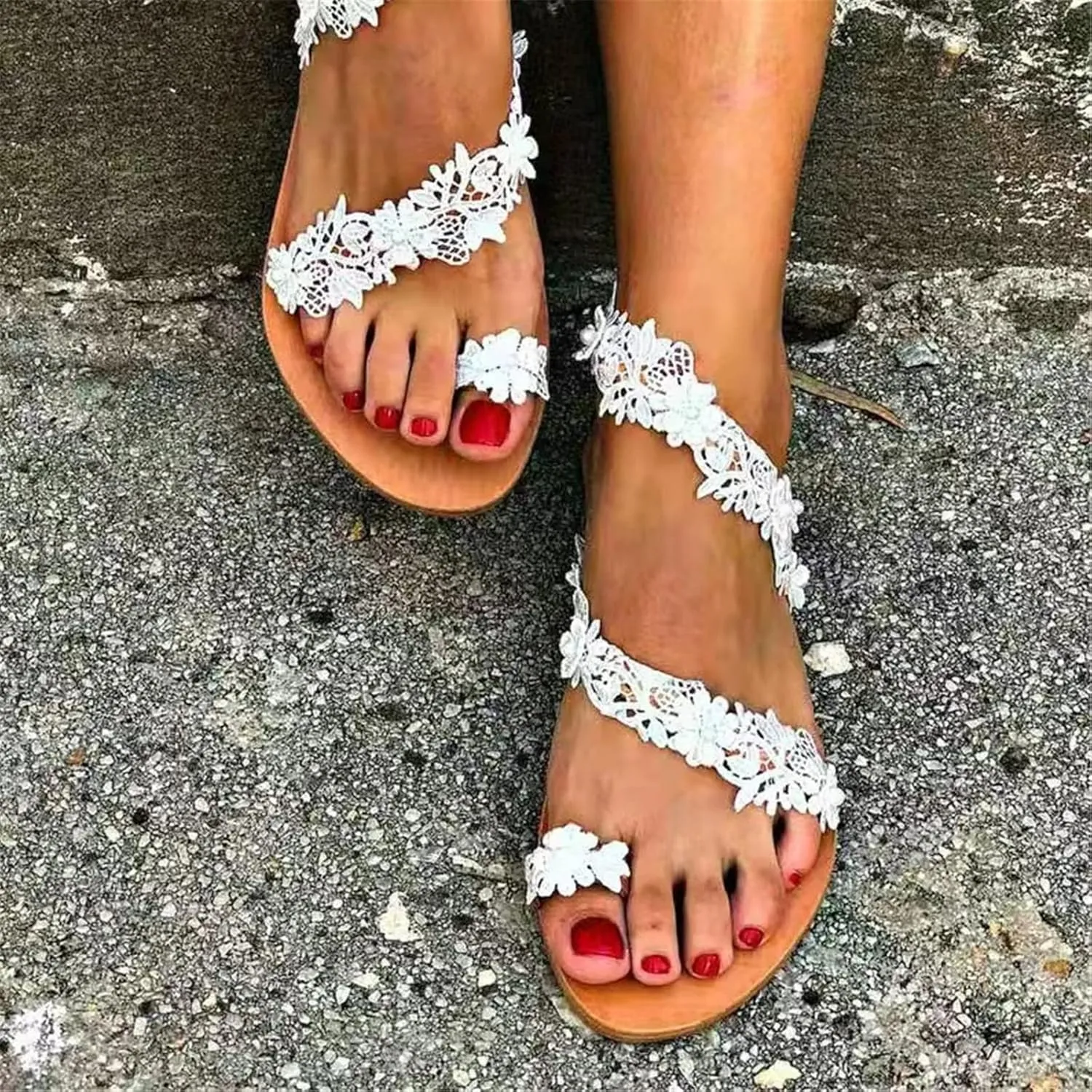 Bohemian Sandals for Women Flat Clip Toe Casual Lace Floral Beach Flip Flop Comfy Large Size Shoes Summer Elegant Toe Ring Roman Sandals