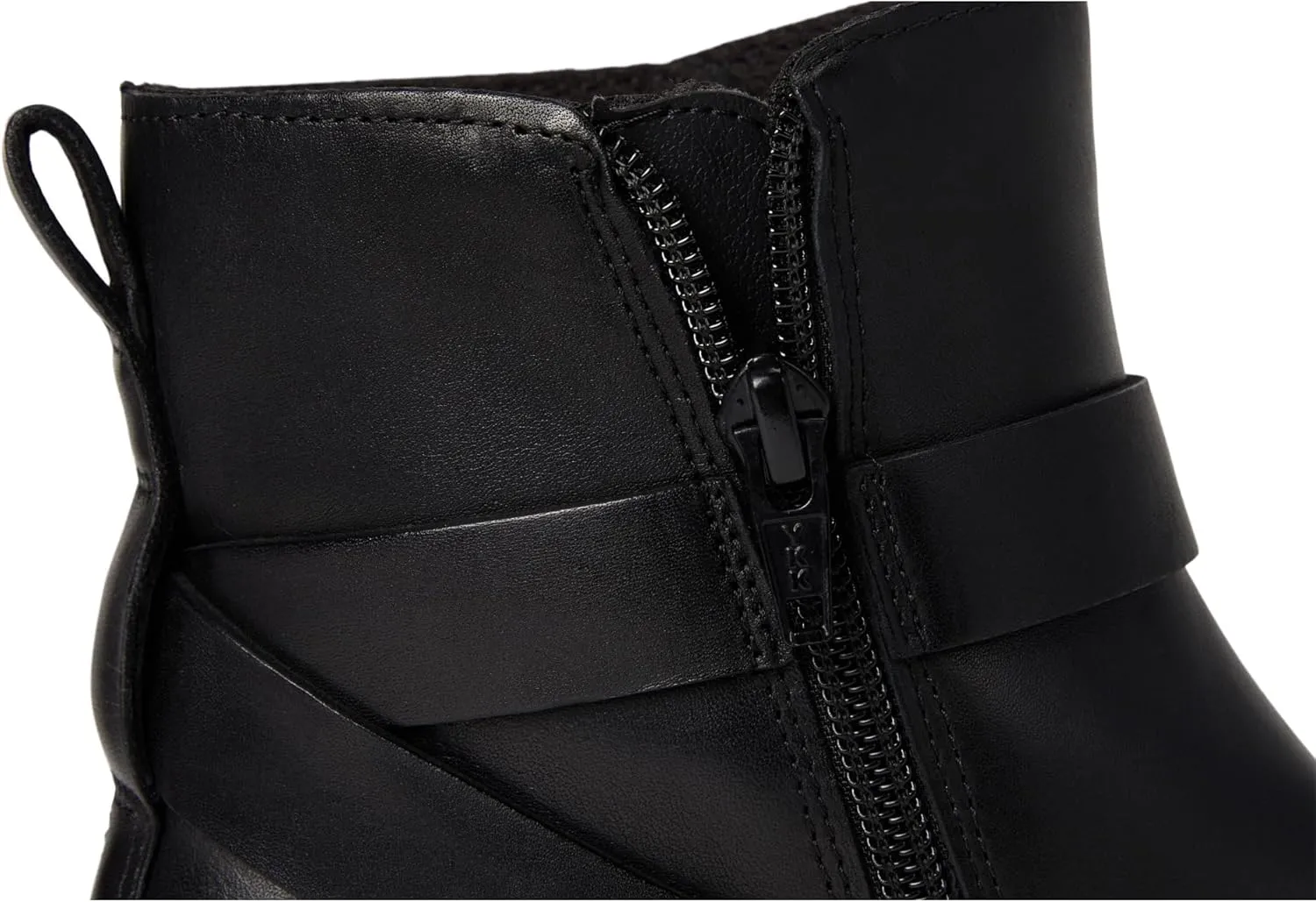 ECCO Women's Classic 35 Mm Buckle Ankle Boot