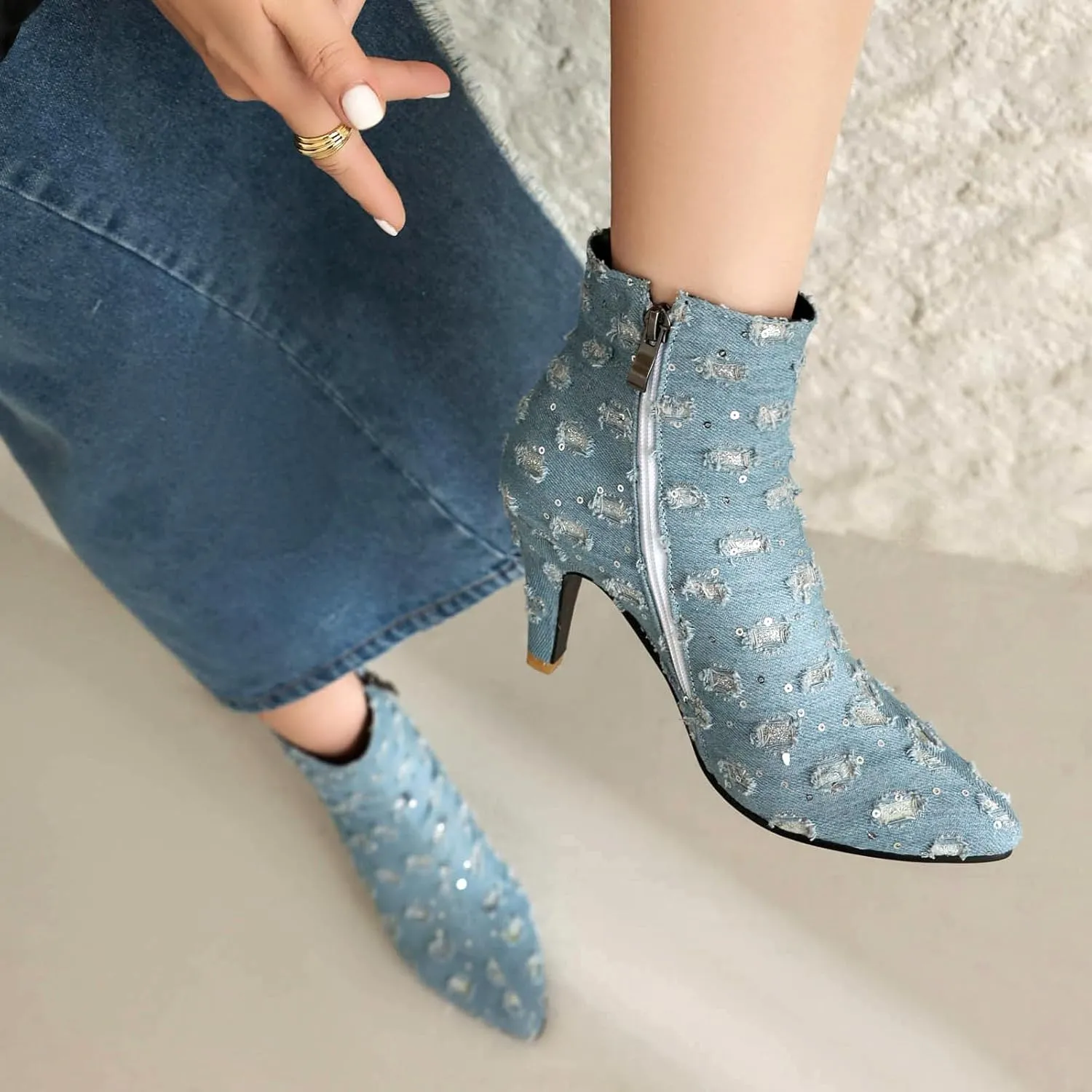 Elbslutt Women's Glitter Sparkly Booties Pointed Toe Kitten Heel Ankle Boots Side Zipper Low Mid Heeled Short Sequin Boots