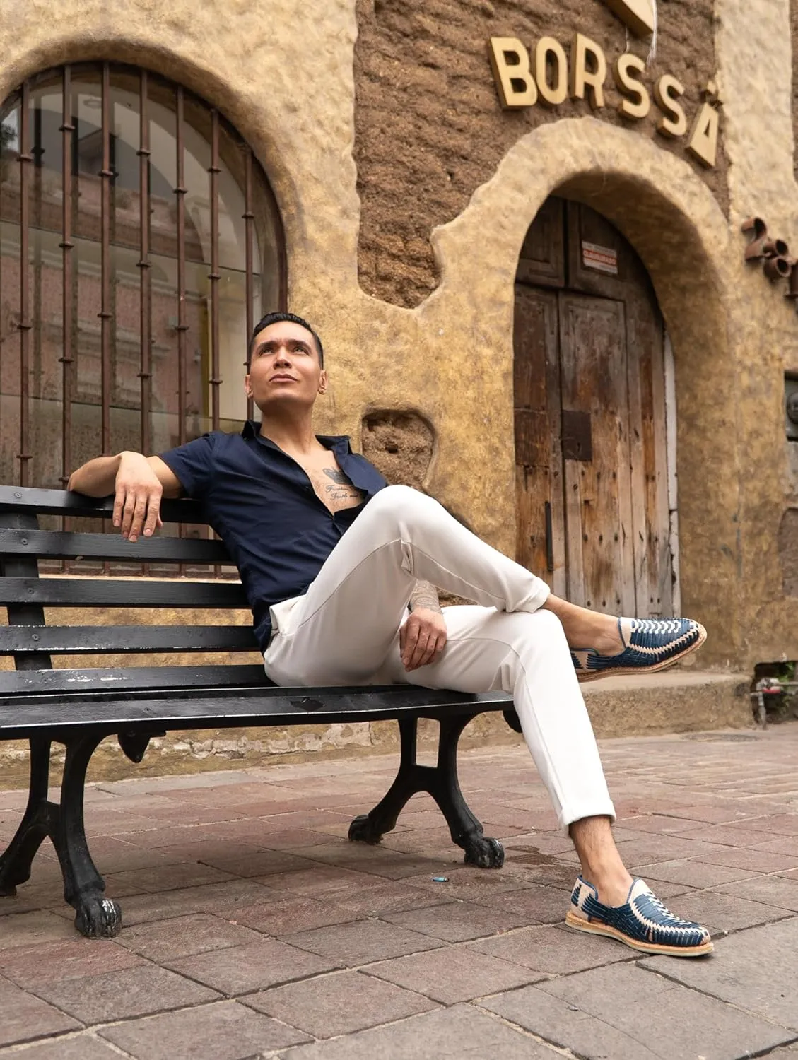 Mexico en la Piel Leather Shoes for Mens in Black and Beige Color