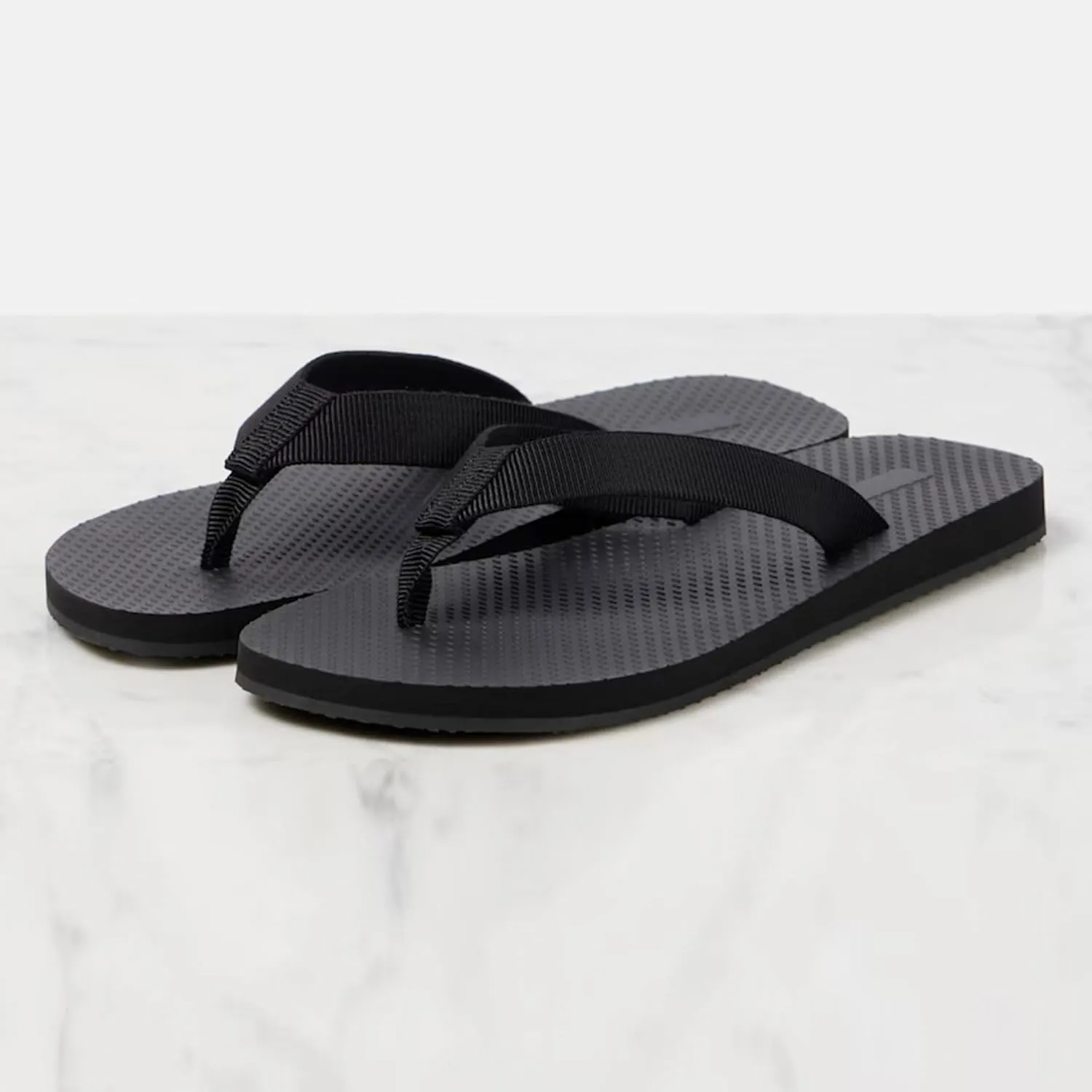 Rubber Thong Sandals for Women Beach Flip Flops Casual Comfortable Slip On Flat Sandals Ladies Slides Slipper