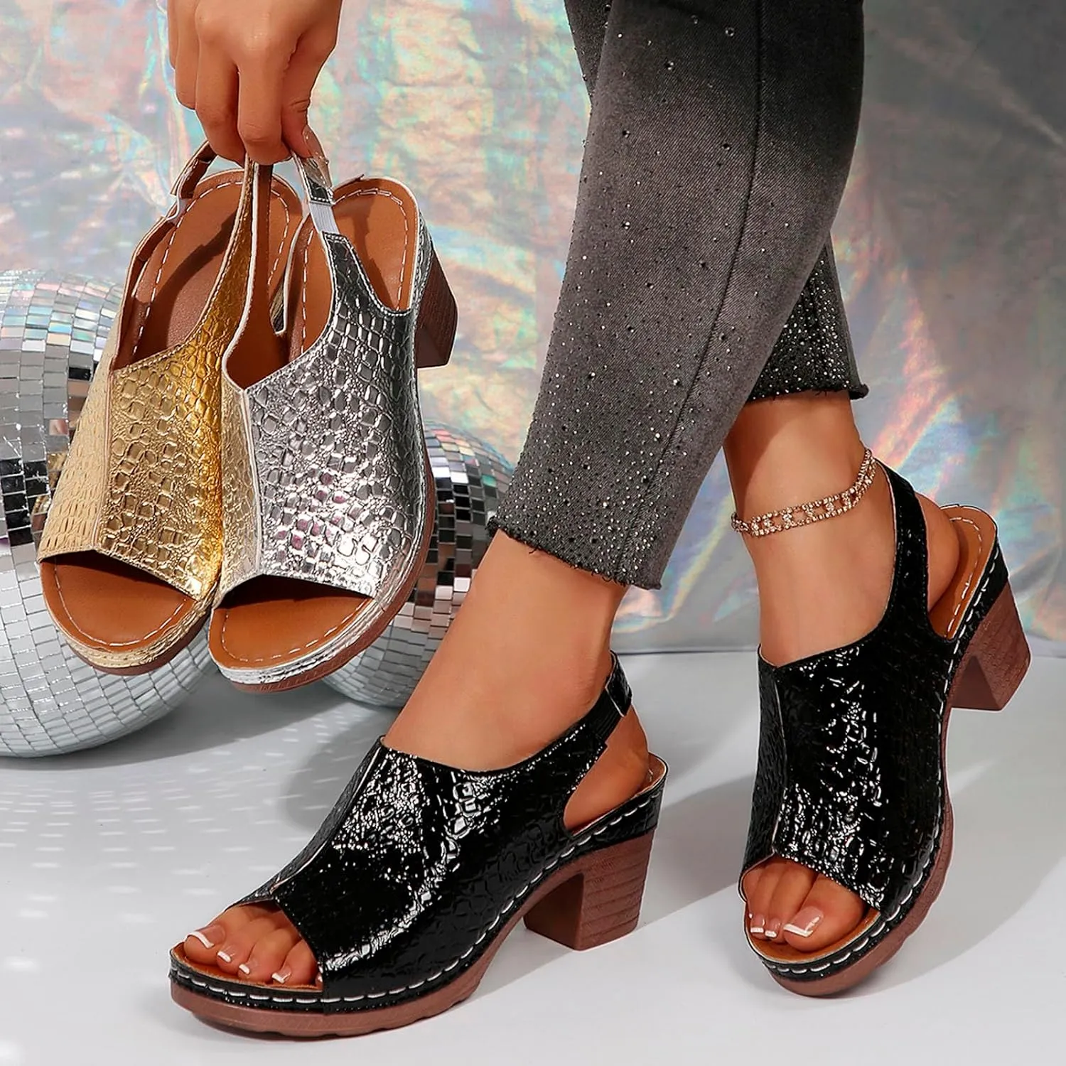 Summer Sandals For Women 2025 Comfortable Gold Summer Shoes Women Fashion Slide On Shoes Platform Flats