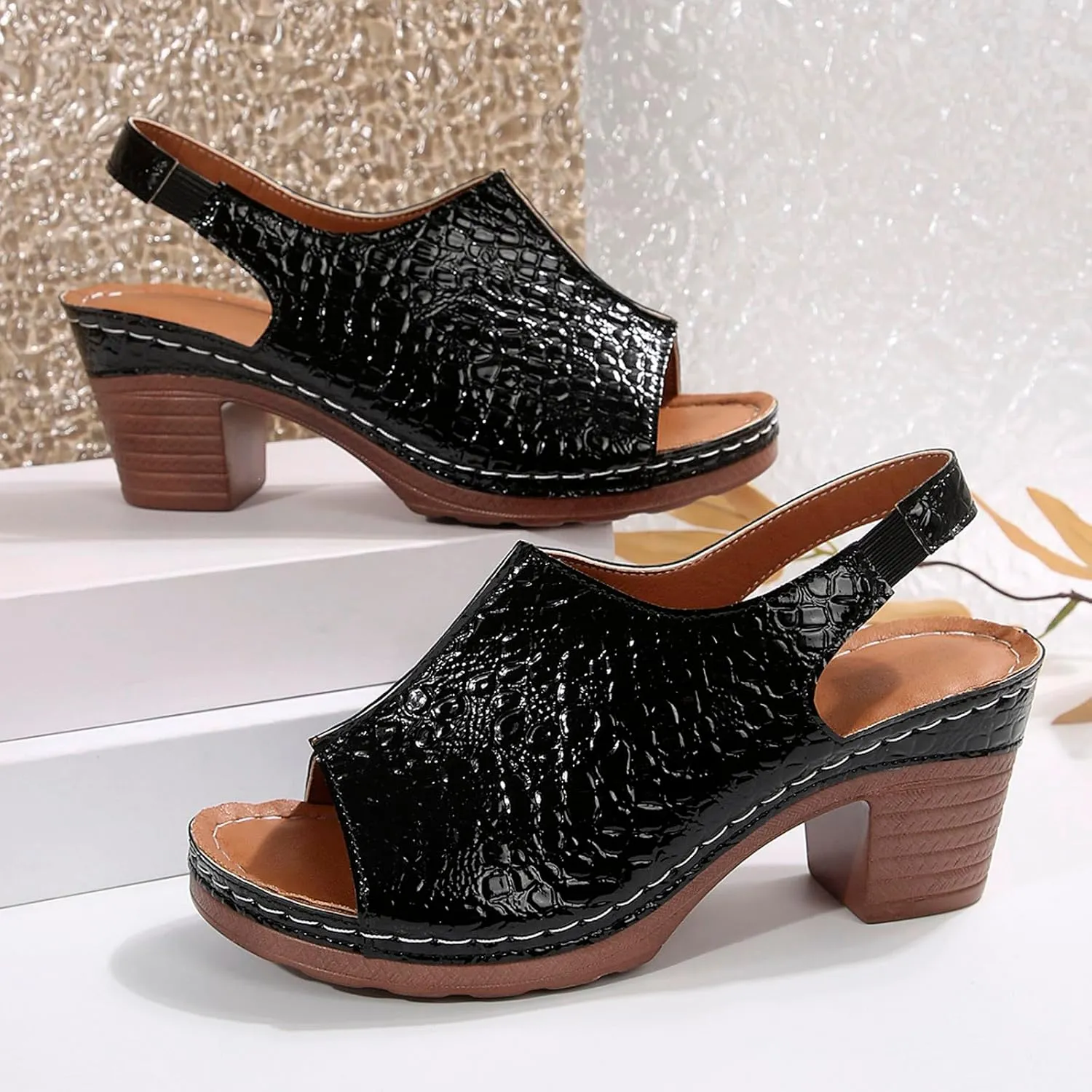 Summer Sandals For Women 2025 Comfortable Gold Summer Shoes Women Fashion Slide On Shoes Platform Flats