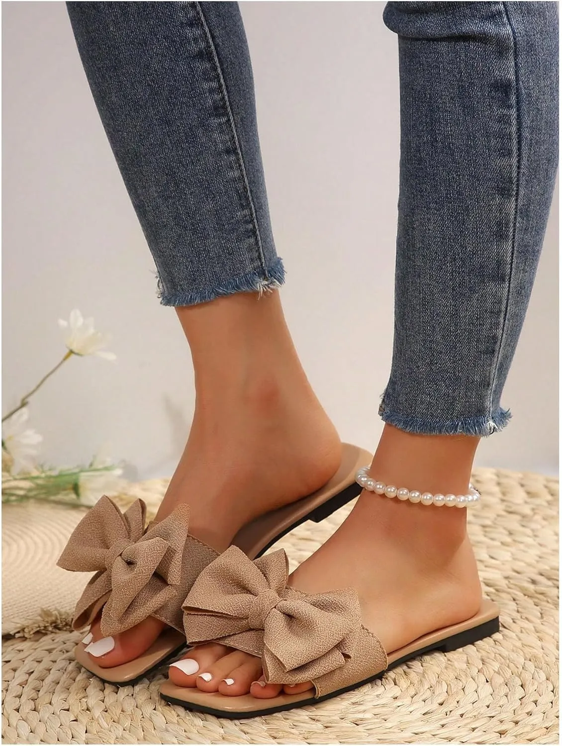 Verdusa Women's Bow Square Toe Flat Sandals Summer Slides Slip On Sandals