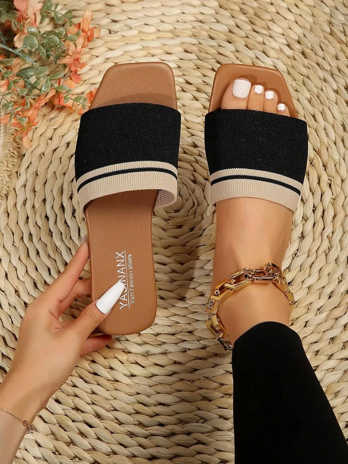 Verdusa Women's Color Block Flat Sandals Open Toe Beach Slides Outdoor Shoes