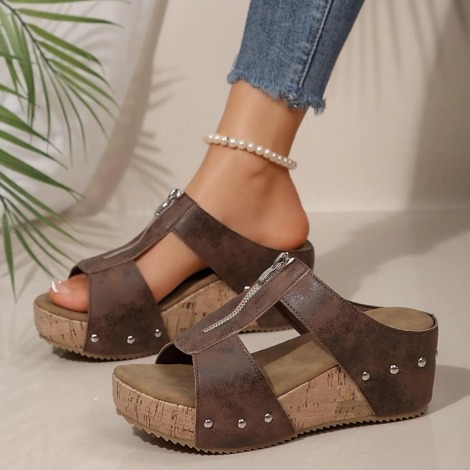 Wedge Sandals for Women Closed Toe Comfortable Dressy Shoes Summer Beach Bohemia Ankle Strap Causal Outdoor Platform with Walking Hollow Design Summer Beach Hiking Casual Wear 2025