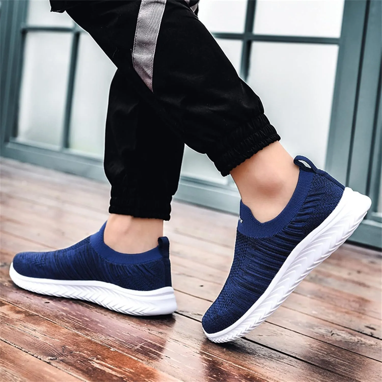 Women's Lightweight Slip On Walking Running Shoes Non Slip Work Shoes Women Slip On Men's Casual Dress Shoes Chunky Sneakers White Tennis Shoe White Loafers