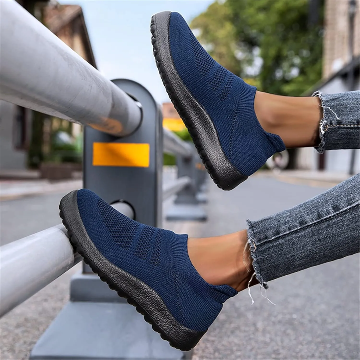Womens Slip on Walking Shoes Comfort Lightweight Running Shoes for Men Casual Business Casual Shoes Black Sneakers Platform Tennis Shoe Loafers Shoe